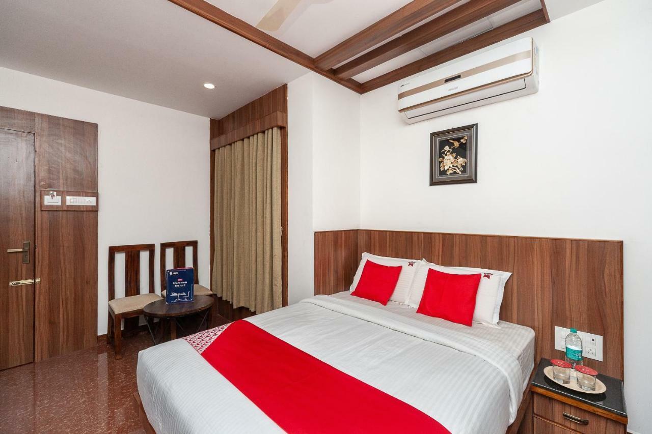 Oyo 29859 Rds Guest House Ambur Zewnętrze zdjęcie