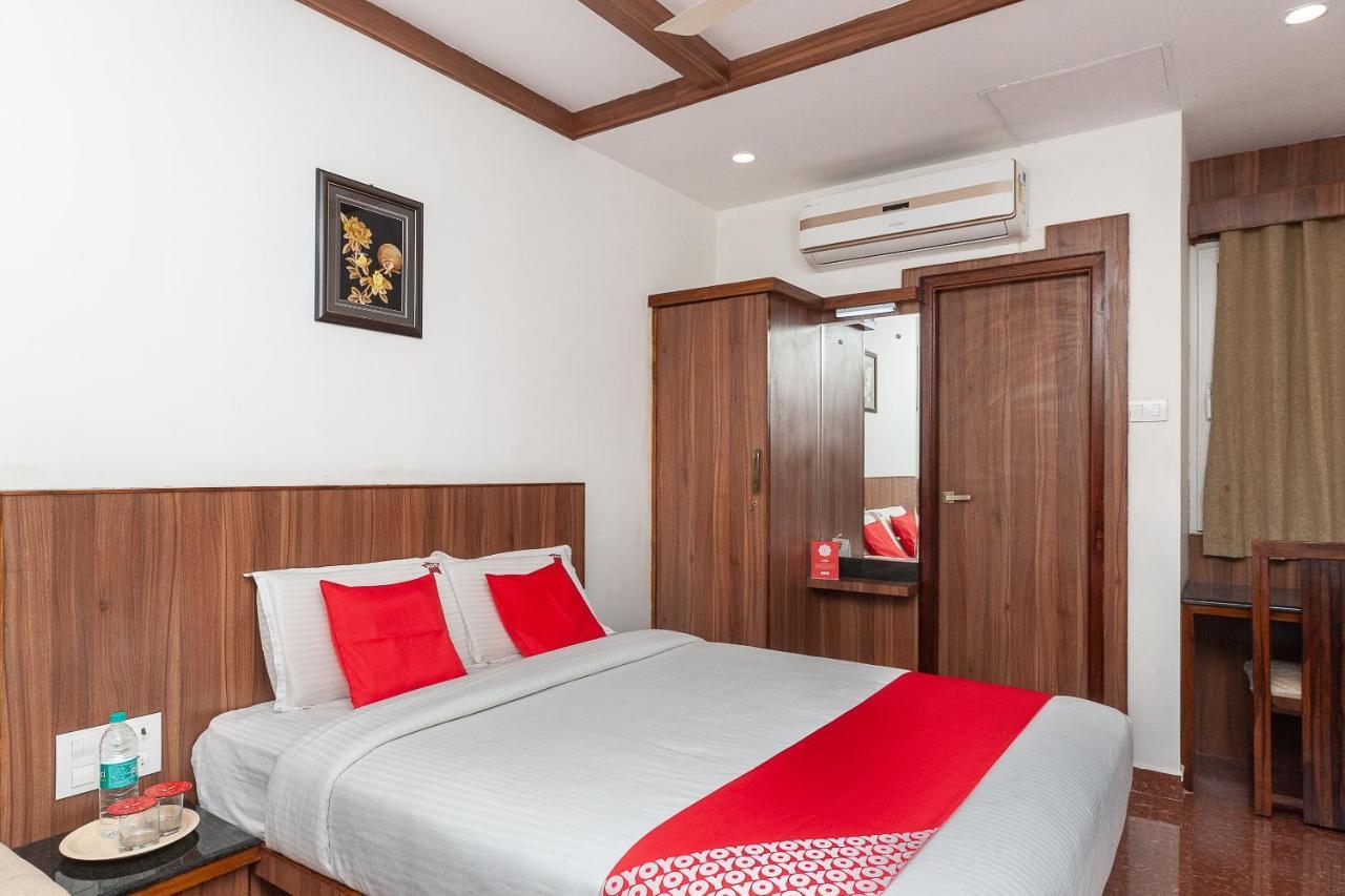 Oyo 29859 Rds Guest House Ambur Zewnętrze zdjęcie