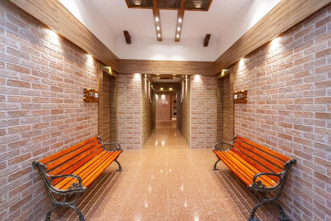 Oyo 29859 Rds Guest House Ambur Zewnętrze zdjęcie