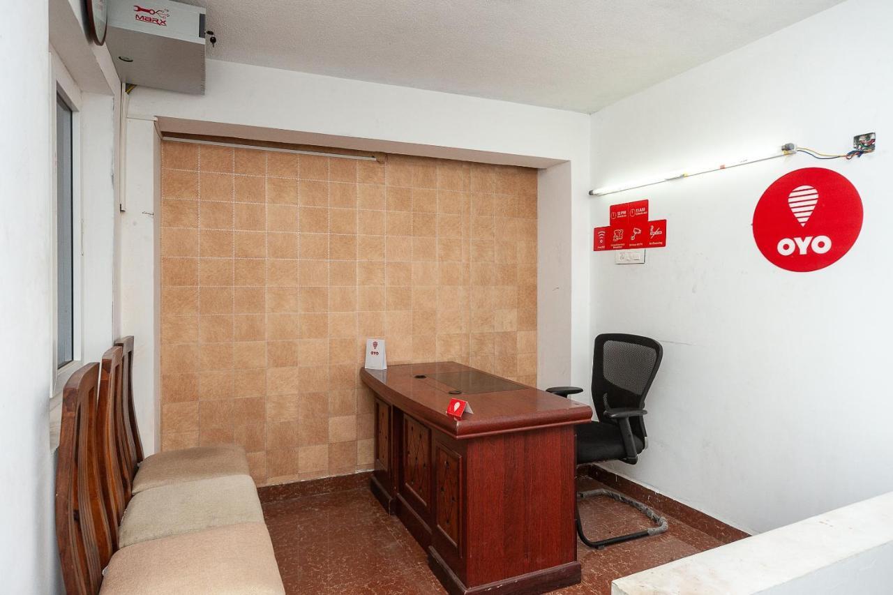 Oyo 29859 Rds Guest House Ambur Zewnętrze zdjęcie