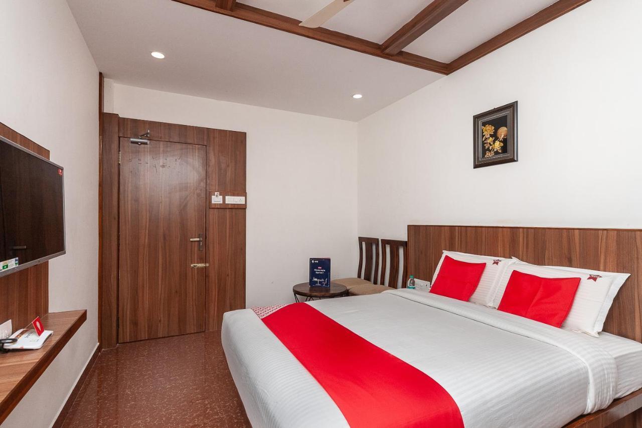 Oyo 29859 Rds Guest House Ambur Zewnętrze zdjęcie