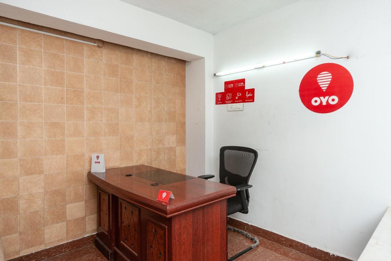 Oyo 29859 Rds Guest House Ambur Zewnętrze zdjęcie